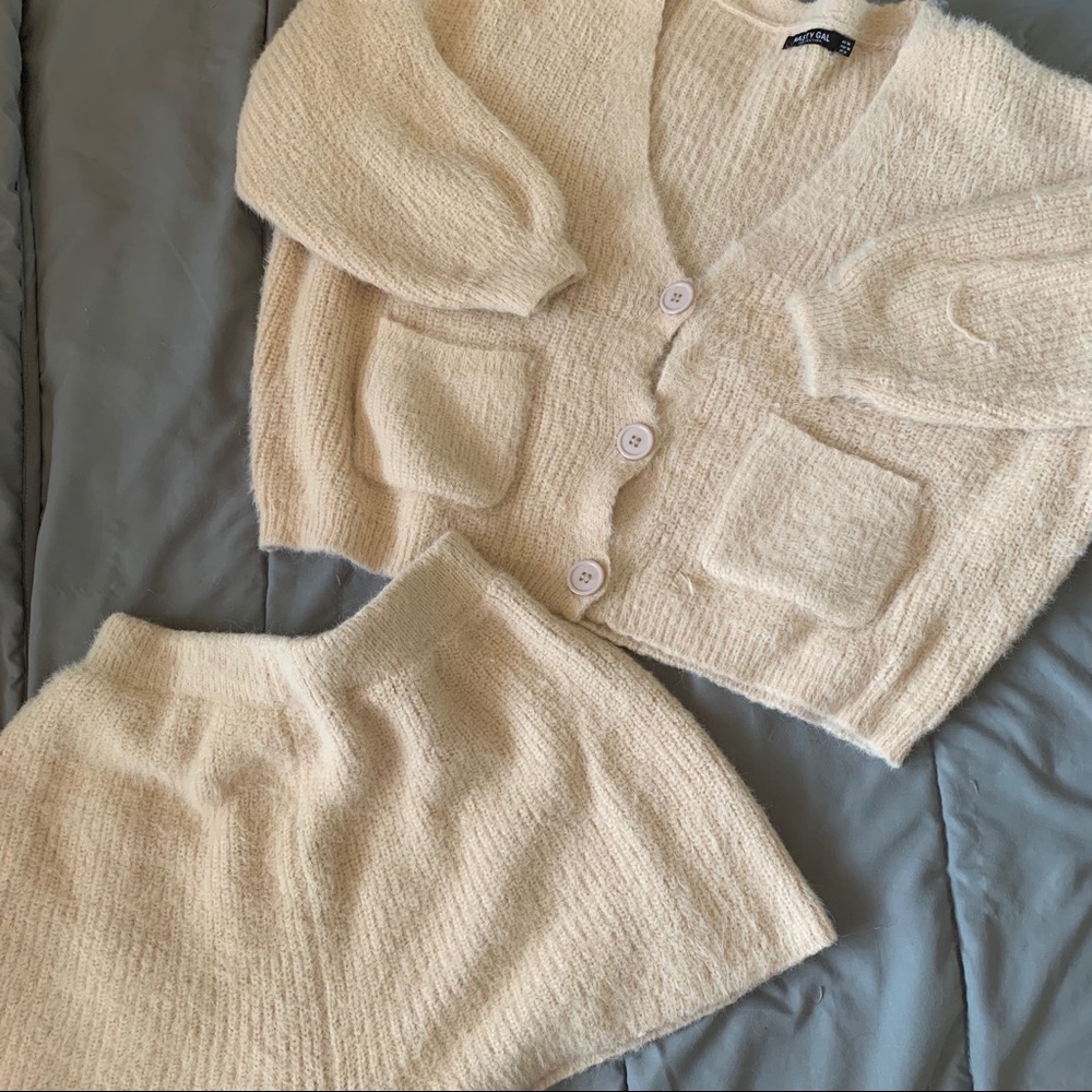 Fluffy créame lounge set